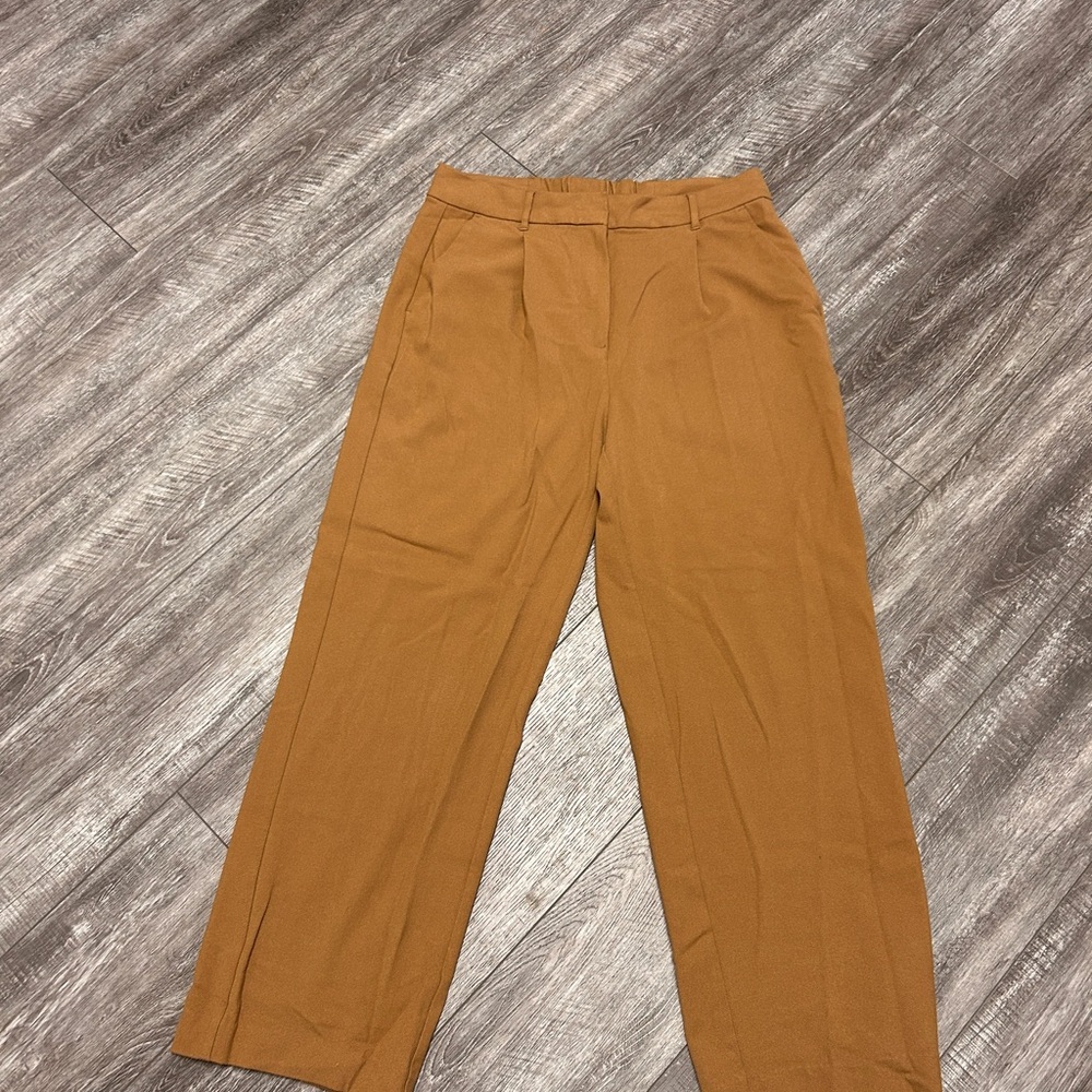 Old Navy Taylor High Rise Wide Leg Trouser in Camel Brown